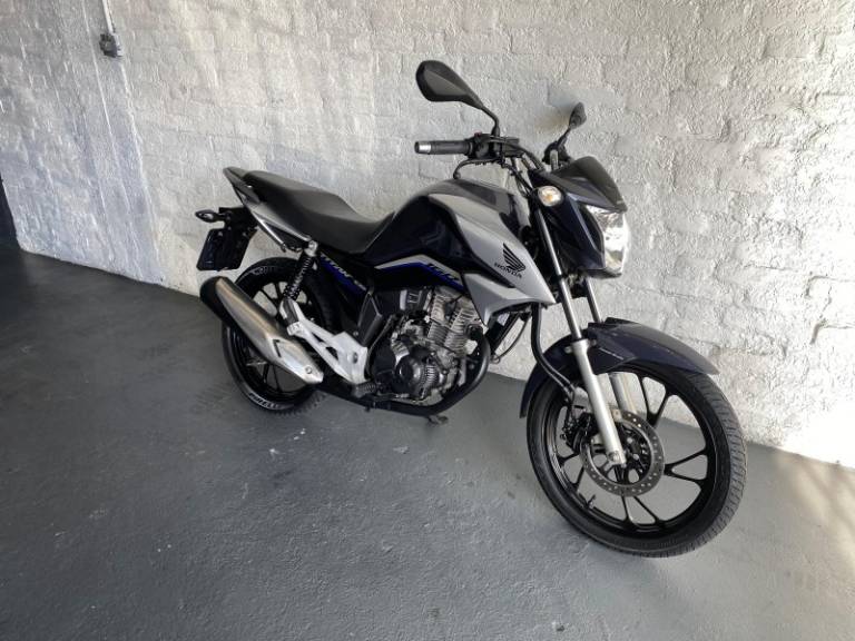 HONDA - CG 160 - 2022/2022 - Cinza - R$ 17.900,00