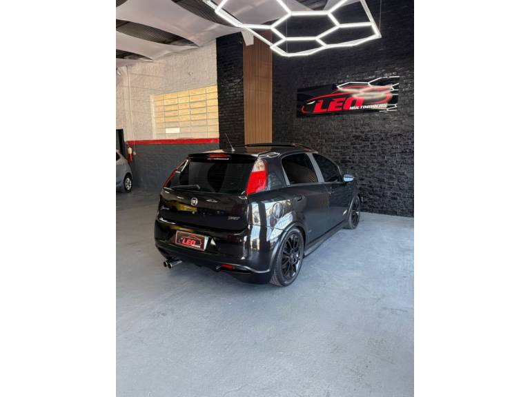 FIAT - PUNTO - 2009/2010 - Preta - R$ 51.900,00