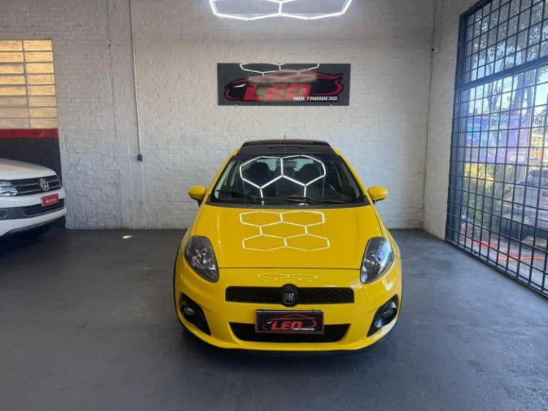 FIAT - PUNTO - 2009/2010 - Amarela - R$ 51.900,00