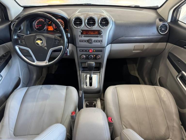 CHEVROLET - CAPTIVA - 2009/2010 - Branca - R$ 35.900,00