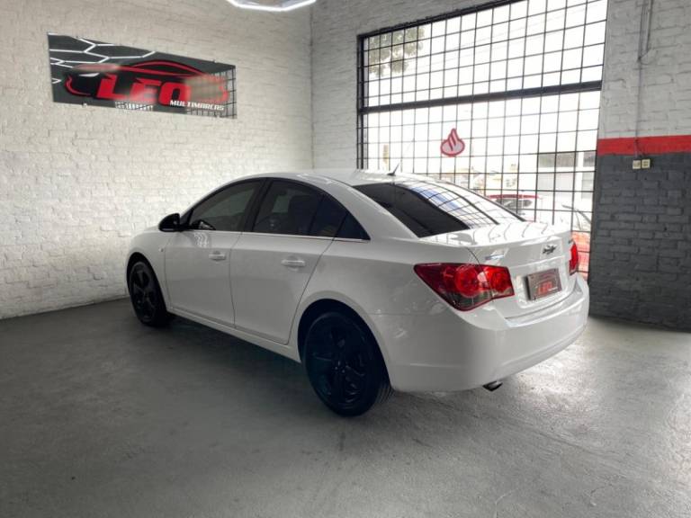 CHEVROLET - CRUZE - 2014/2014 - Branca - R$ 63.900,00