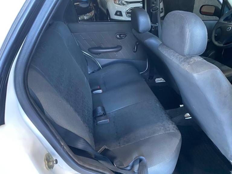 FIAT - PALIO - 2006/2007 - Branca - R$ 20.900,00
