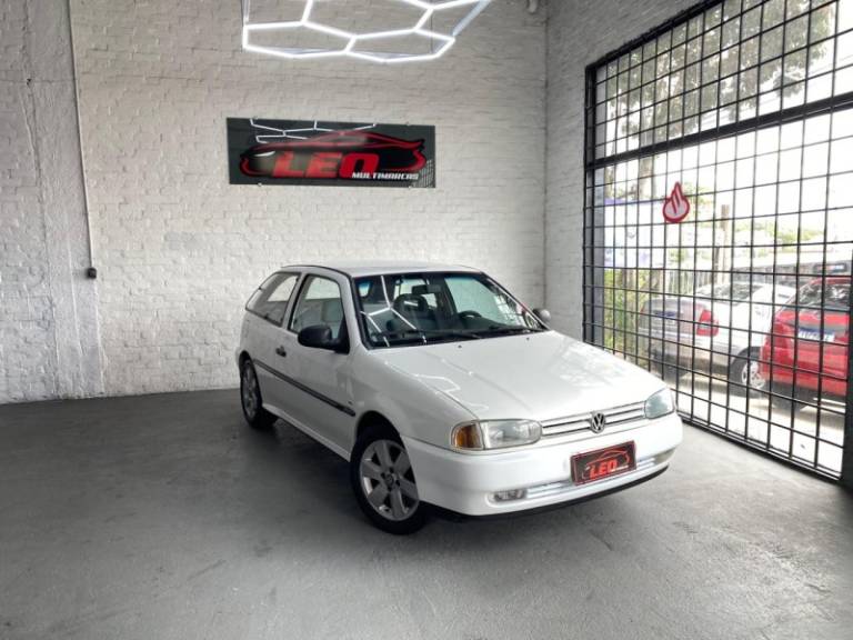 VOLKSWAGEN - GOL - 1995/1996 - Branca - R$ 19.900,00