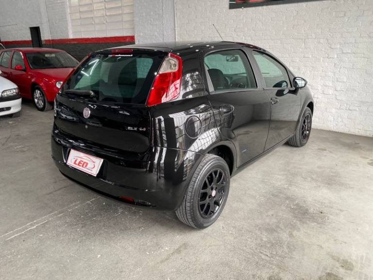 FIAT - PUNTO - 2008/2008 - Preta - R$ 31.900,00