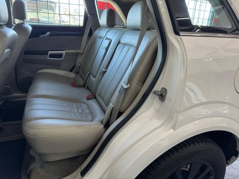 CHEVROLET - CAPTIVA - 2009/2010 - Branca - R$ 35.900,00