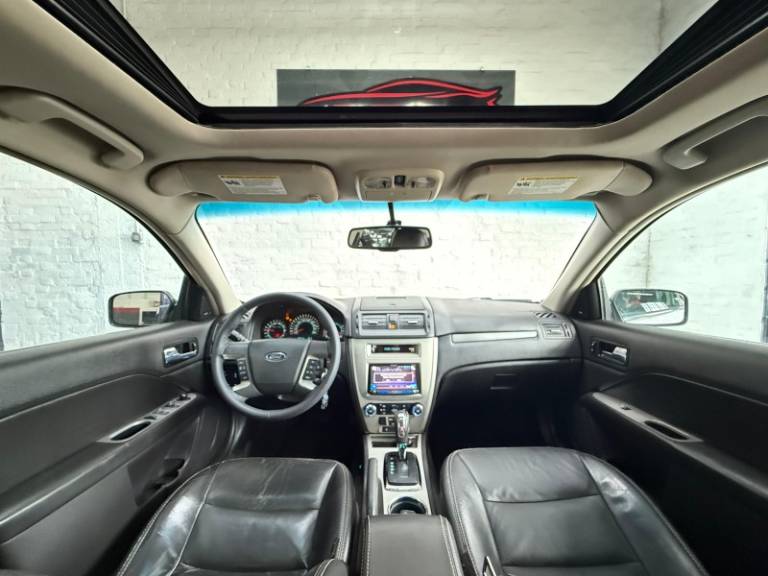 FORD - FUSION - 2010/2010 - Prata - R$ 48.900,00