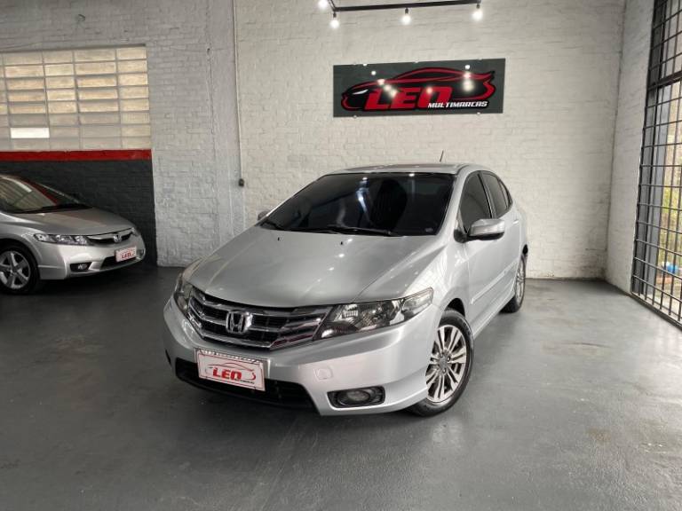 HONDA - CITY - 2013/2014 - Prata - R$ 54.900,00