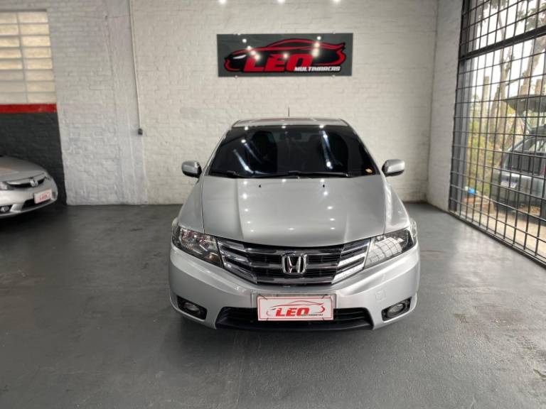 HONDA - CITY - 2013/2014 - Prata - R$ 54.900,00