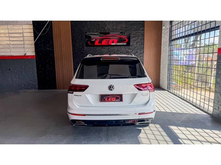 VOLKSWAGEN - TIGUAN - 2019/2019 - Branca - R$ 164.900,00