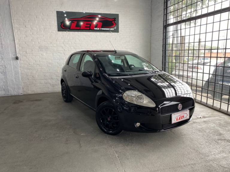 FIAT - PUNTO - 2008/2008 - Preta - R$ 31.900,00