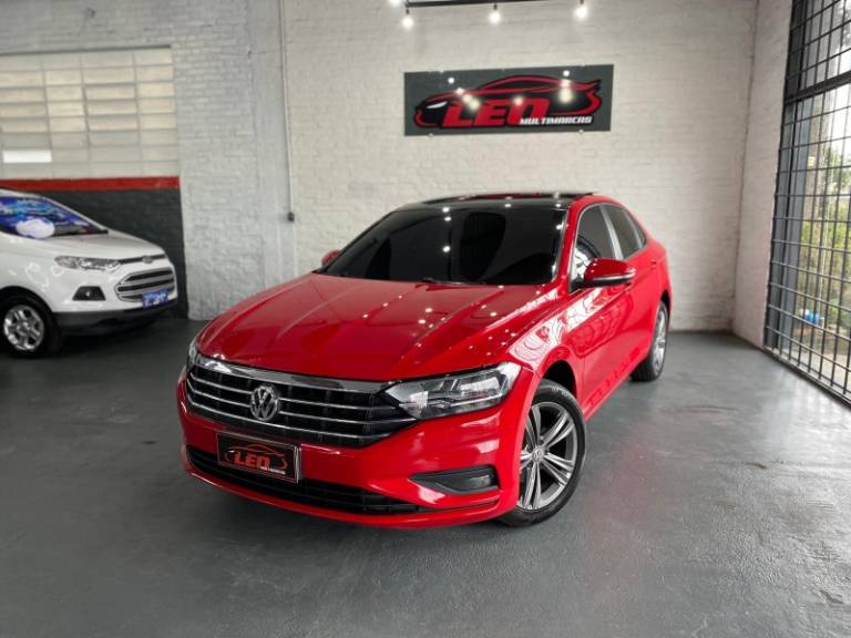 VOLKSWAGEN - JETTA - 2020/2020 - Vermelha - R$ 119.000,00