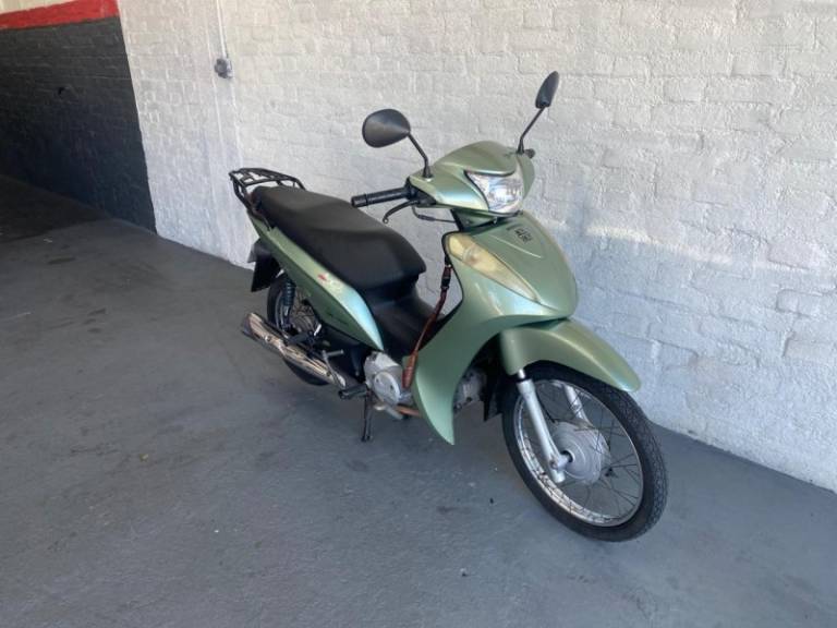 HONDA - BIZ 125 - 2011/2012 - Verde - R$ 10.000,00