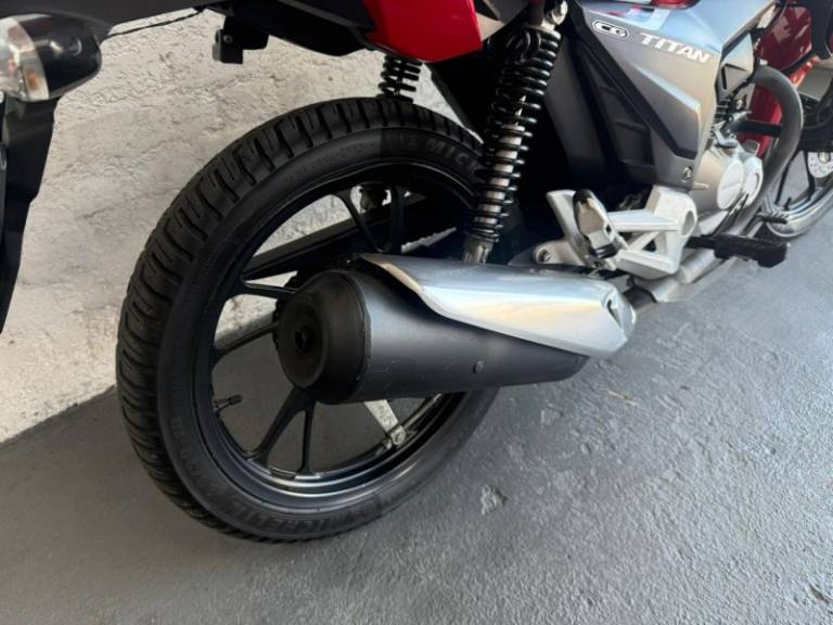 HONDA - CG 160 - 2018/2018 - Vermelha - R$ 16.900,00