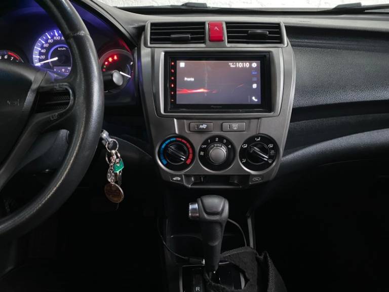HONDA - CITY - 2013/2014 - Prata - R$ 54.900,00