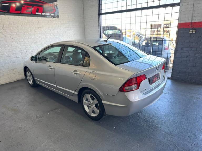 HONDA - CIVIC - 2009/2009 - Prata - R$ 48.900,00
