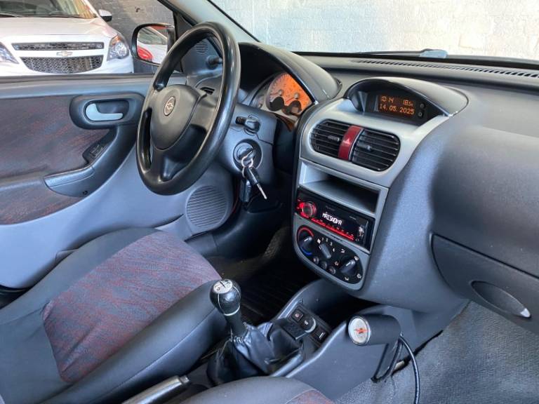 CHEVROLET - MONTANA - 2006/2006 - Vermelha - R$ 39.900,00