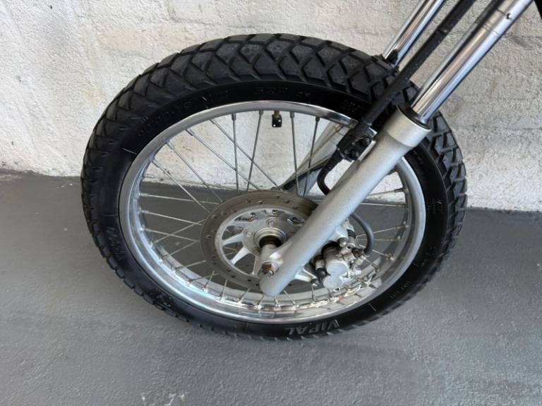 HONDA - NXR 150 - 2011/2012 - Preta - R$ 13.900,00