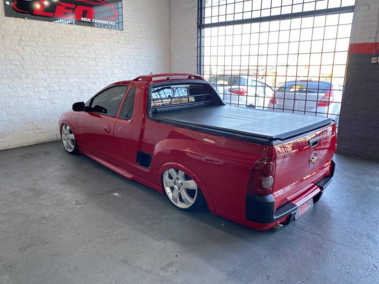 CHEVROLET - MONTANA - 2006/2006 - Vermelha - R$ 39.900,00