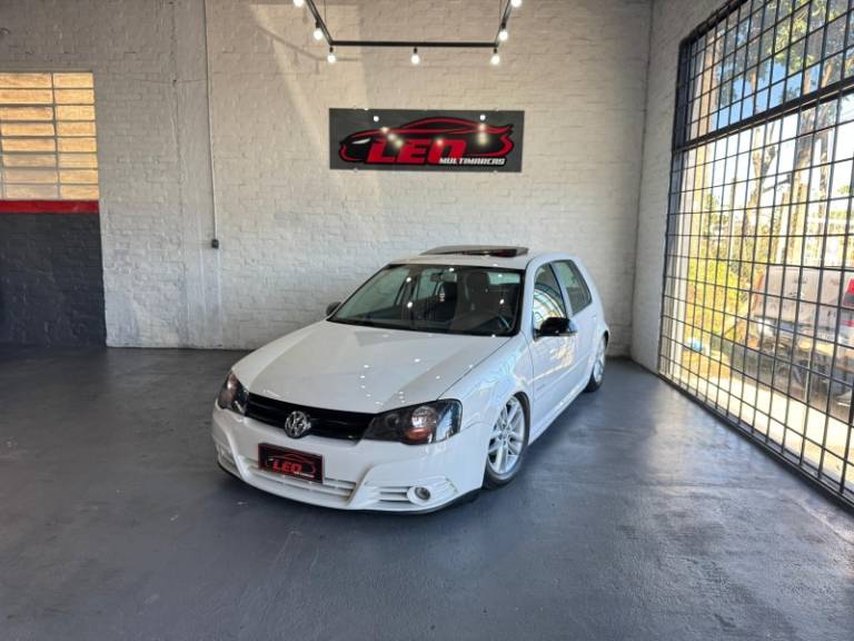 VOLKSWAGEN - GOLF - 2009/2010 - Branca - R$ 48.900,00