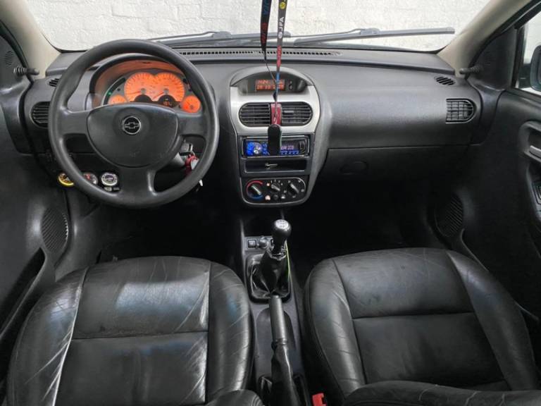 CHEVROLET - MONTANA - 2006/2006 - Preta - R$ 36.900,00