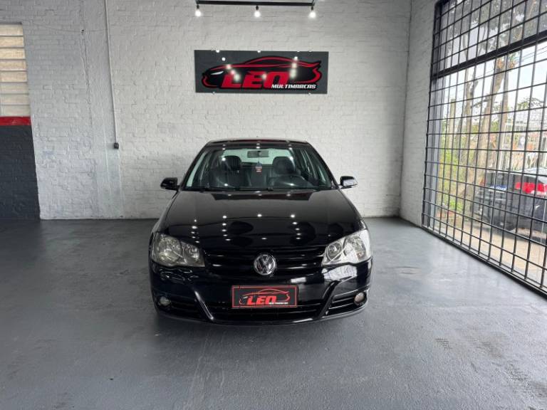 VOLKSWAGEN - GOLF - 2009/2010 - Preta - R$ 39.900,00