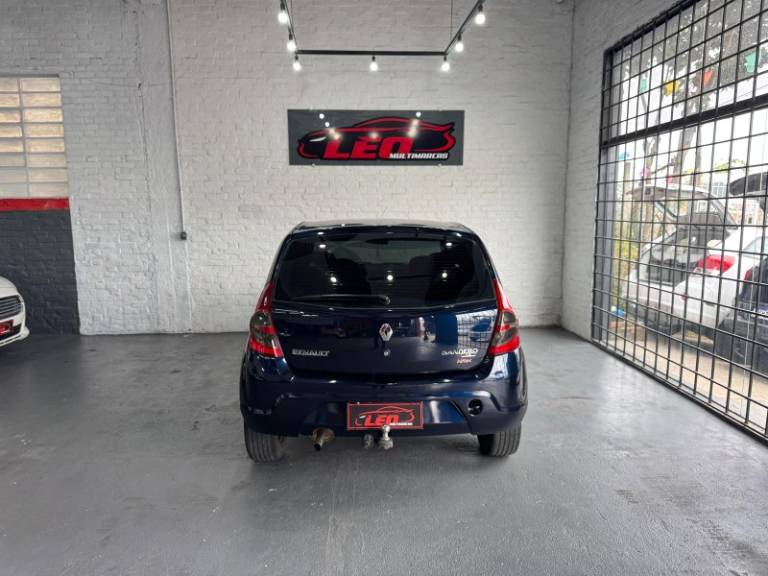 RENAULT - SANDERO - 2008/2009 - Azul - R$ 28.900,00