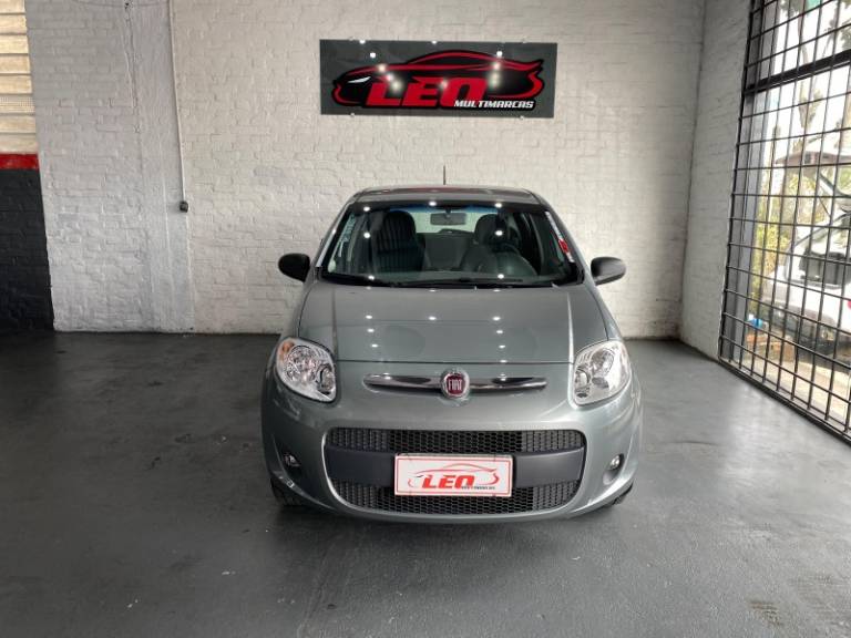 FIAT - PALIO - 2013/2013 - Cinza - R$ 39.900,00