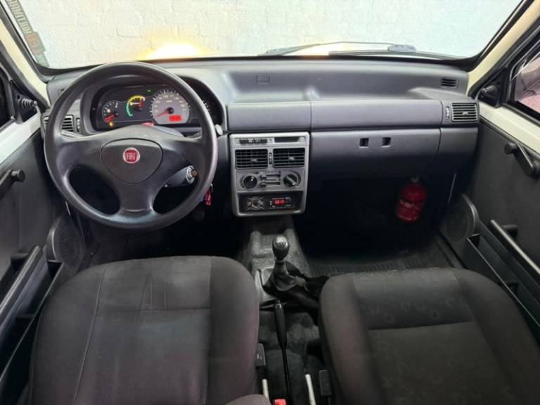 FIAT - UNO - 2012/2013 - Branca - R$ 20.900,00