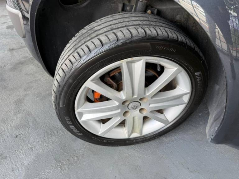 RENAULT - MÉGANE - 2007/2007 - Cinza - R$ 23.900,00