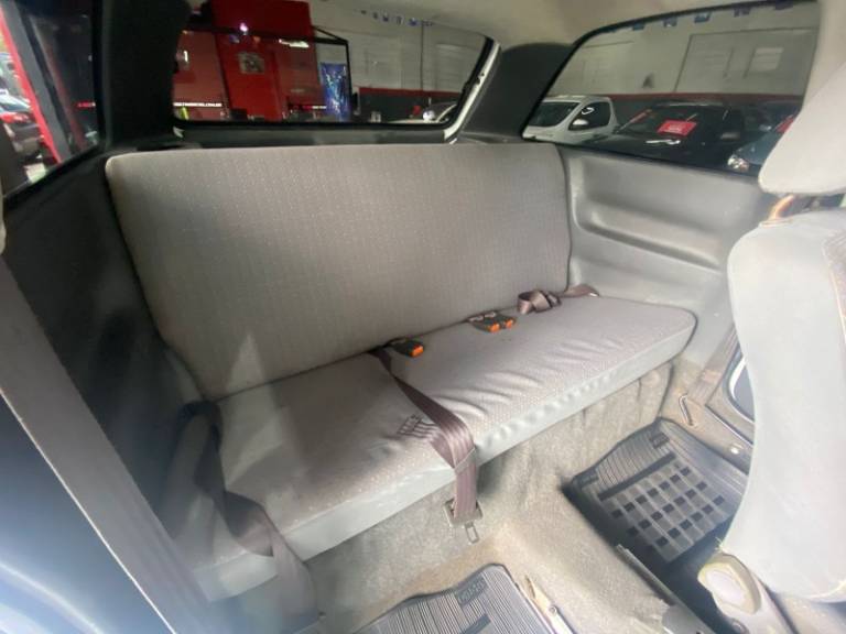 VOLKSWAGEN - GOL - 1996/1996 - Branca - R$ 11.000,00