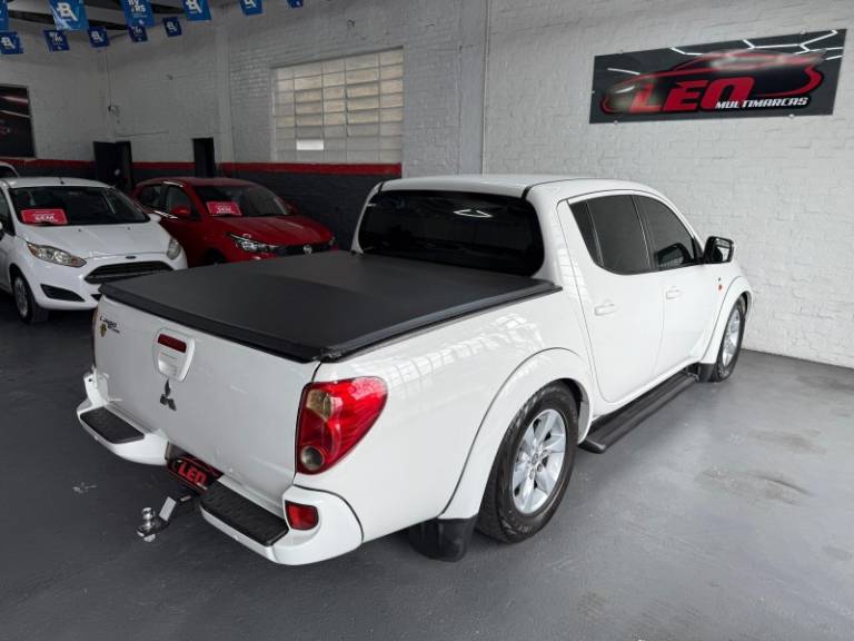 MITSUBISHI - L200 TRITON - 2014/2015 - Branca - R$ 82.900,00