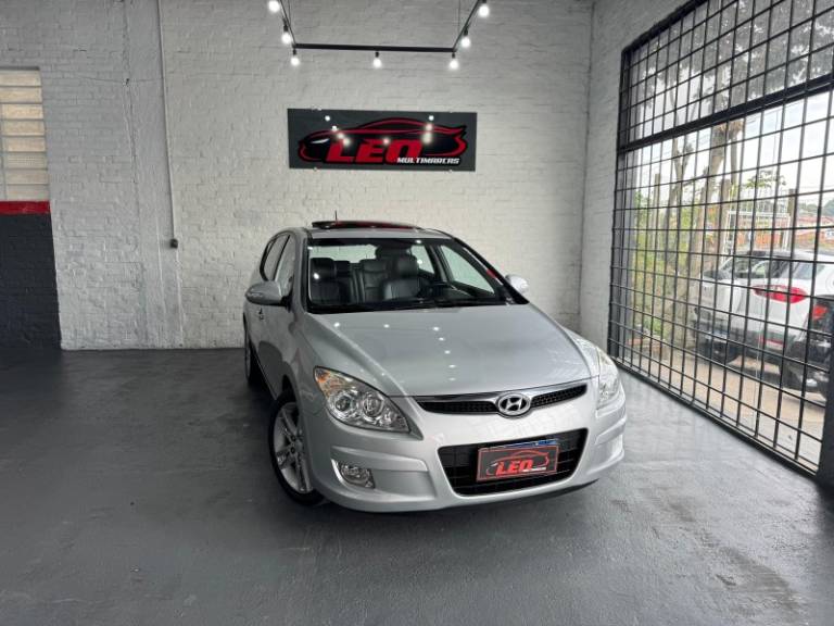 HYUNDAI - I30 - 2010/2010 - Prata - R$ 49.900,00