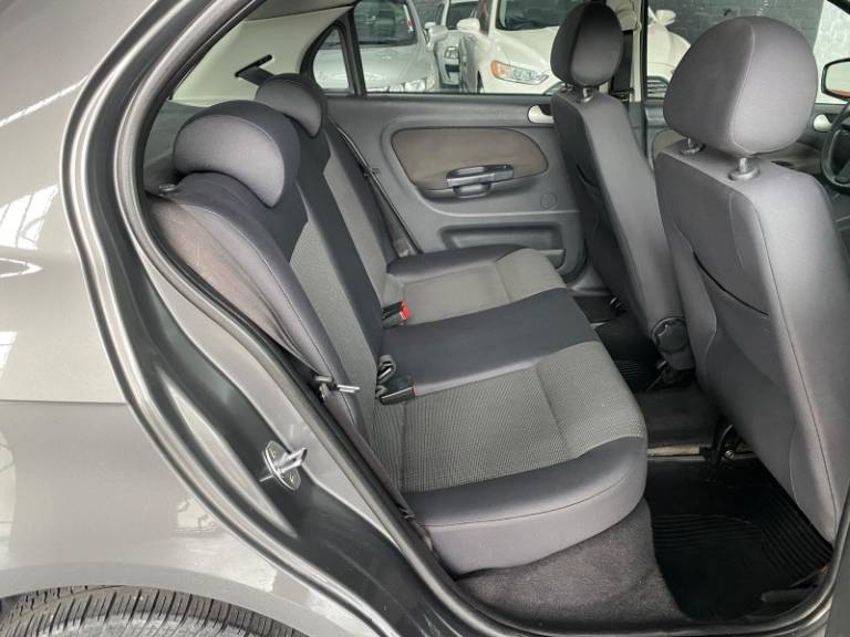 VOLKSWAGEN - GOL - 2012/2013 - Cinza - R$ 36.900,00