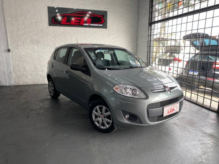 FIAT - PALIO - 2013/2013 - Cinza - R$ 39.900,00