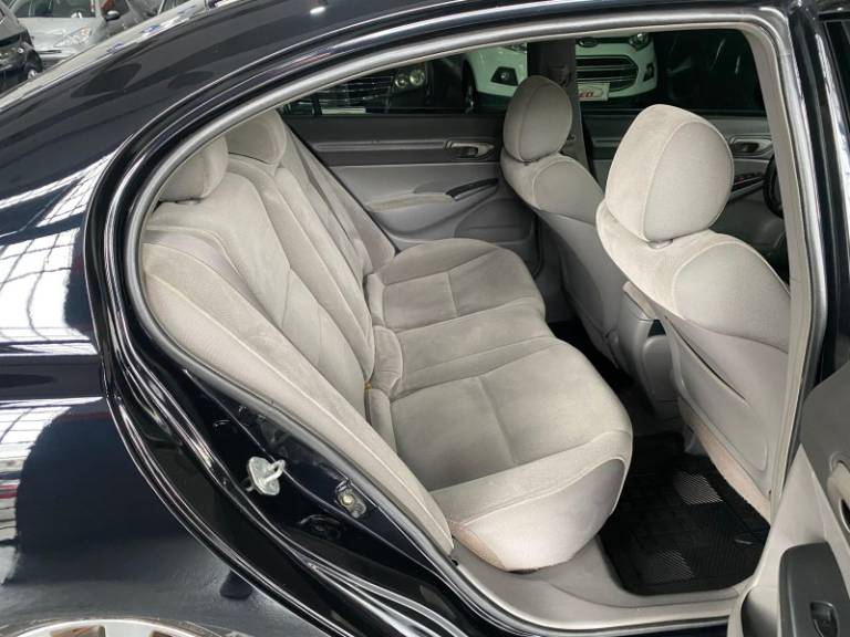 HONDA - CIVIC - 2007/2007 - Preta - R$ 47.900,00