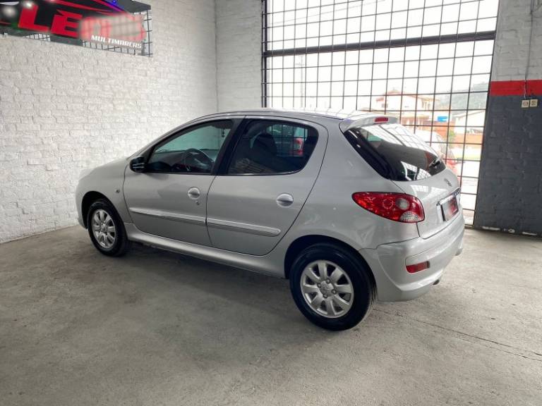 PEUGEOT - 207 - 2012/2012 - Prata - R$ 25.900,00