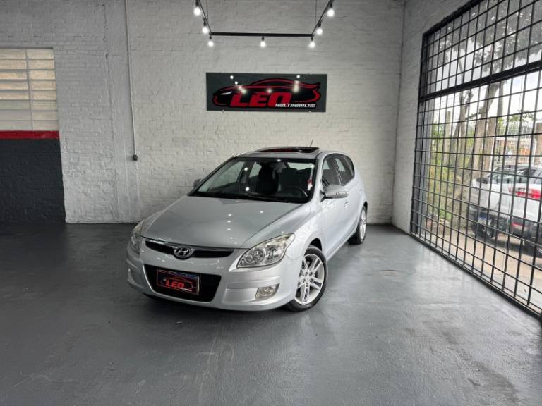HYUNDAI - I30 - 2010/2010 - Prata - R$ 49.900,00