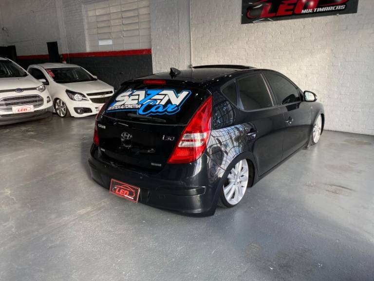 HYUNDAI - I30 - 2009/2010 - Preta - R$ 50.900,00