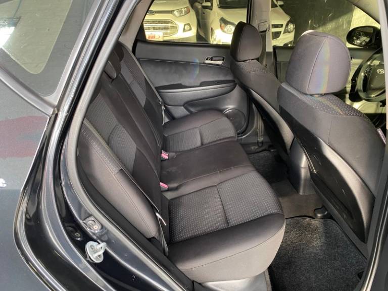 HYUNDAI - I30 - 2009/2010 - Preta - R$ 50.900,00