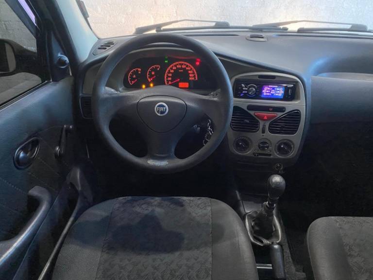 FIAT - PALIO - 2006/2007 - Branca - R$ 20.900,00