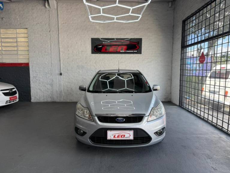 FORD - FOCUS - 2012/2012 - Prata - R$ 43.900,00