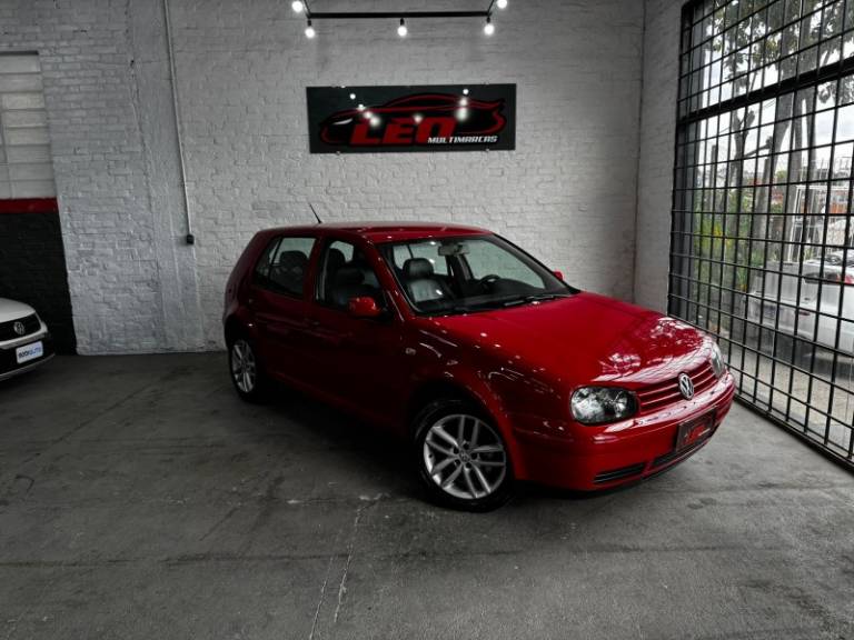 VOLKSWAGEN - GOLF - 2004/2004 - Vermelha - R$ 31.900,00