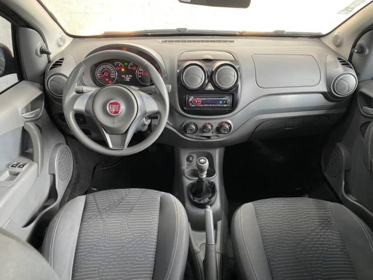 FIAT - PALIO - 2013/2013 - Cinza - R$ 39.900,00
