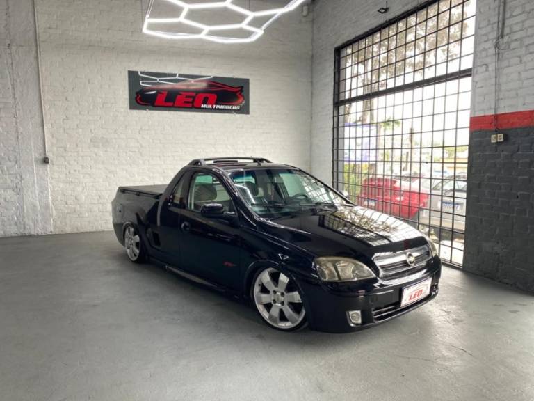 CHEVROLET - MONTANA - 2006/2006 - Preta - R$ 36.900,00