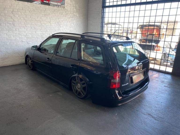 VOLKSWAGEN - PARATI - 2011/2011 - Preta - R$ 32.900,00