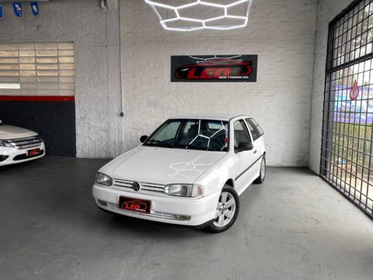 VOLKSWAGEN - GOL - 1995/1996 - Branca - R$ 19.900,00