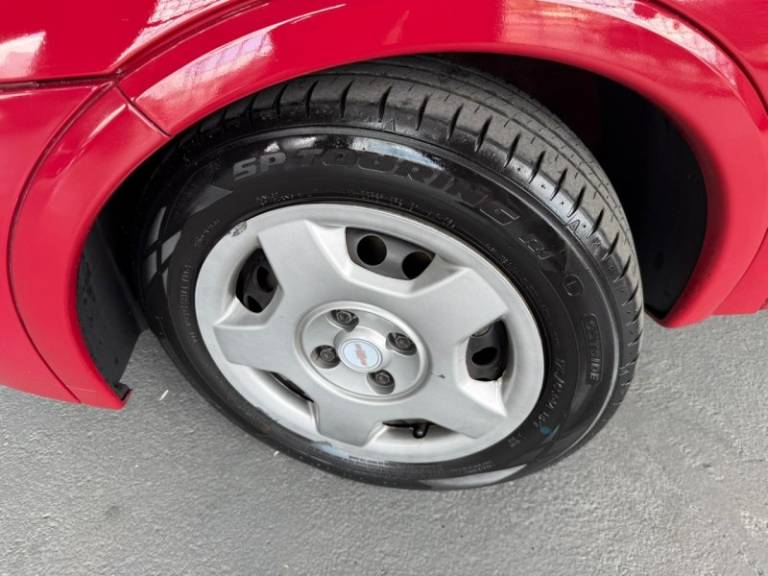 CHEVROLET - CORSA - 2011/2011 - Vermelha - R$ 32.900,00