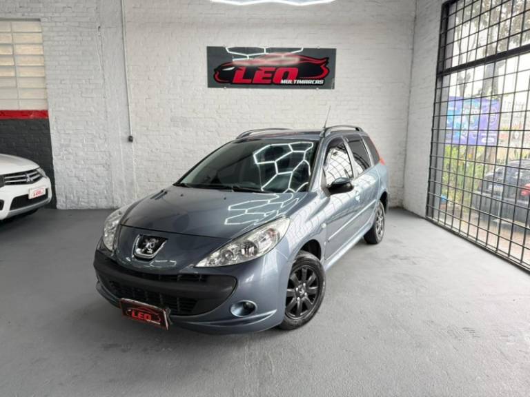 PEUGEOT - 207 - 2008/2009 - Cinza - R$ 19.900,00