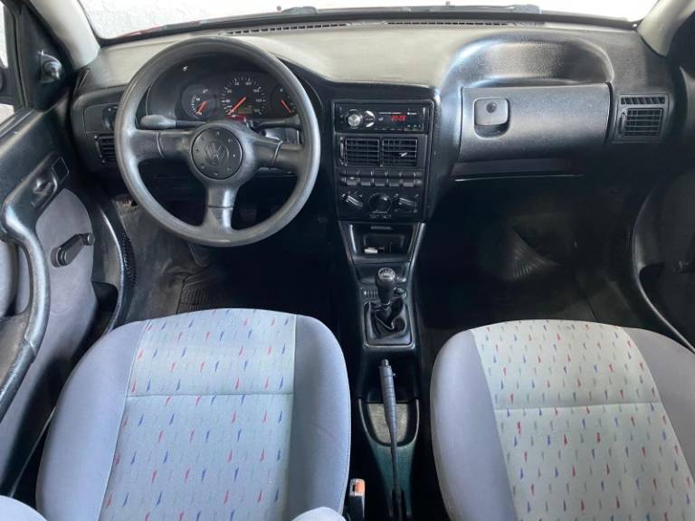 VOLKSWAGEN - GOL - 1998/1998 - Vermelha - R$ 15.900,00