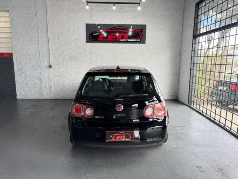 VOLKSWAGEN - GOLF - 2009/2010 - Preta - R$ 39.900,00
